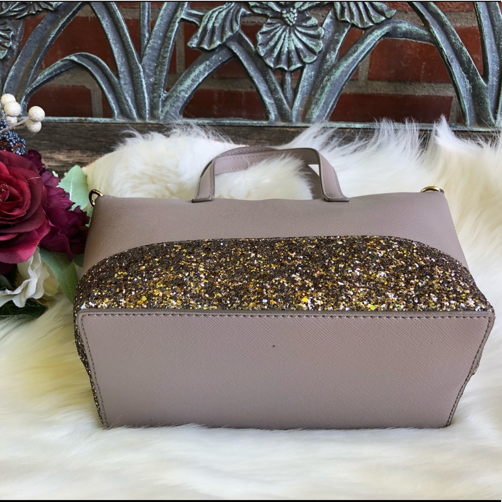 🎀🎀Kate Spade Greta Court Ina Glitter Crossbody - Picture 7 of 8